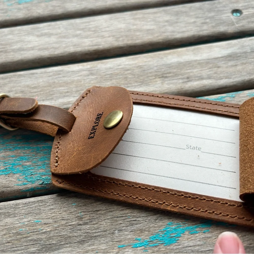 Leather Luggage Tag - Engraved with “EXPLORE” - NEW